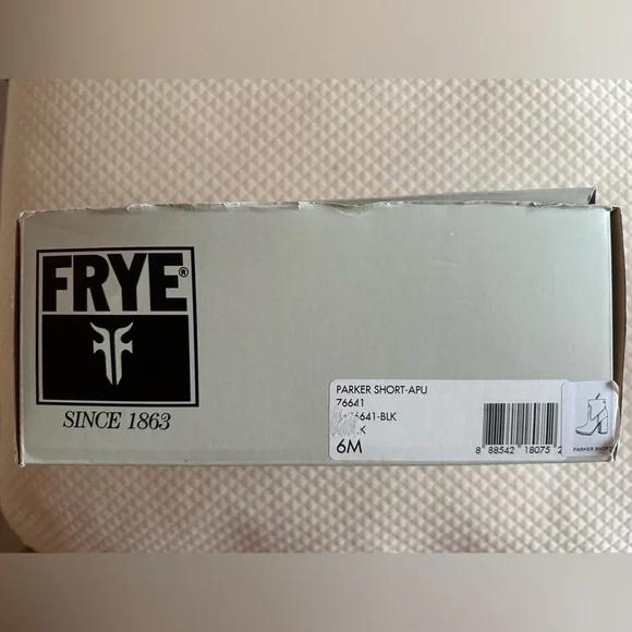 Frye Parker Short Boot Black leather bootie Sz 6 - Picture 13 of 13